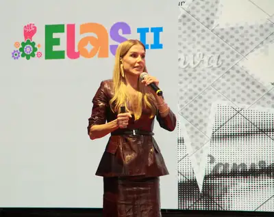 galeria: Abertura ELAS - Palestra Debora Secco