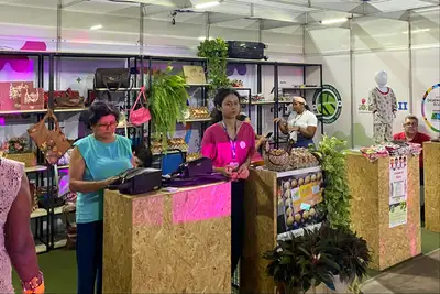 notícia: Empreendedoras do Selo Amapá ganham vitrine no ELAS II com apoio do Governo do Estado