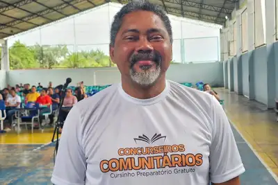 José Wlademir, um dos coordenadores do projeto social ″Concurseiros Comunitários″