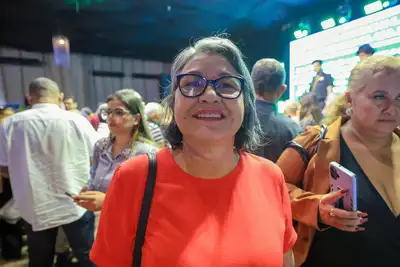 Presidente da Associação dos Ex-Empregados da AECEA, Áurea Brito