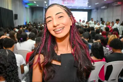 Estudante, Vitória&nbsp; Freitas, de 17 anos