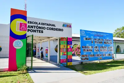 notícia: Com entrega da 48ª escola da atual gestão, Governo do Amapá revitaliza tradicional Escola Estadual Antônio Cordeiro Pontes