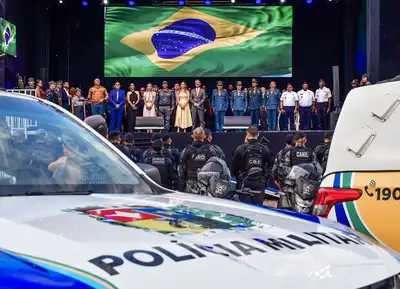 notícia: Em superentrega, governador Clécio apresenta novas viaturas, efetivo, aeronaves e equipamentos da Segurança Pública no AP: 'trilhamos o caminho certo'