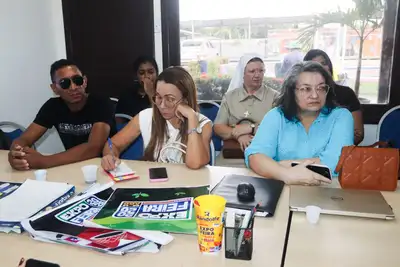 notícia: Secretaria de Estado dos Direitos Humanos do Amapá realiza visita guiada aos grupos de pessoas idosas durante a Expofeira 2026
