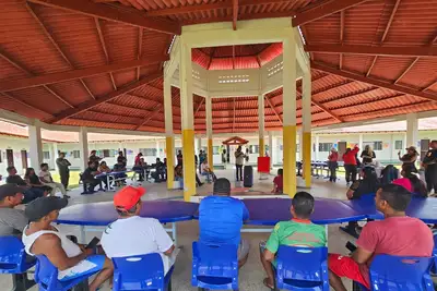 notícia: Educação avança com entrega de duas escolas indígenas reconstruídas e amplia acesso ao ensino em Oiapoque