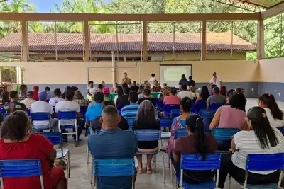 notícia: Governo do Amapá lança chamada pública de R$ 718,9 mil para levar alimentos da agricultura familiar a escolas indígenas e quilombolas