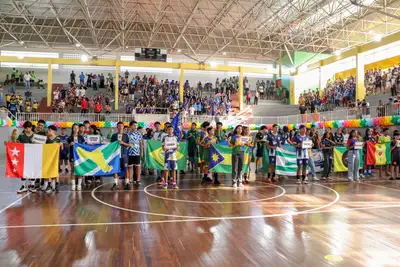notícia: Governo do Amapá abre etapa estadual da 56ª edição dos Jogos Escolares Amapaenses com cerca de 2 mil estudantes-atletas
