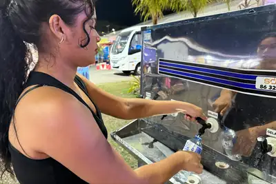 notícia: Expofeira 2026 amplia pontos de hidratação e incentiva consumo consciente de água no Parque de Exposições da Fazendinha