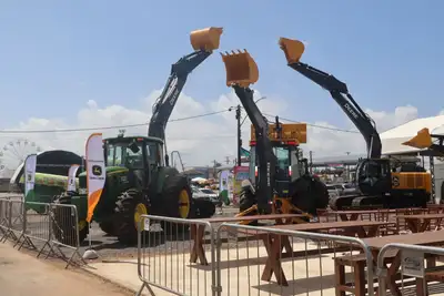 notícia: Expofeira 2026 movimenta R$ 40 milhões em vendas de máquinas pesadas