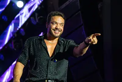 notícia: Wesley Safadão reúne multidão em noite de grandes sucessos na Expofeira 2026