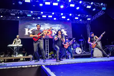 notícia: ‎Rock toma conta da Expofeira 2026 e faz o público vibrar no Palco da Rainha
