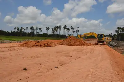 notícia: Errata: Governo do Amapá constrói nova via que interliga as Zonas Oeste e Norte de Macapá