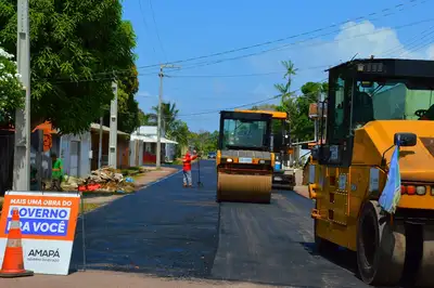 notícia: Governo do Amapá deve cocluir mais de 18 quilômetros de pavimentação nas Zonas Sul e Norte de Macapá