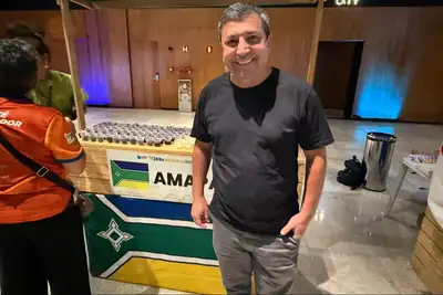 notícia: Sabores do Amapá conquistam estudantes de todo o Brasil na 'Noite dos Estados dos JEBs', em Brasília