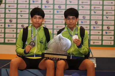 notícia: Irmãos de escola estadual do Amapá conquistam ouro e bronze no tênis de mesa nos Jogos Escolares 2026