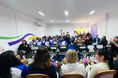 notícia: Forças de segurança do Amapá e da França conhecem estrutura da Casa da Mulher Brasileira antes da 3ª Copa Ultramarina