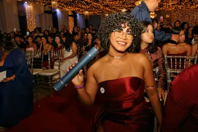 notícia: 'O Jovem Descolado abriu muitas portas na minha vida', diz jovem durante cerimônia de formatura em Macapá
