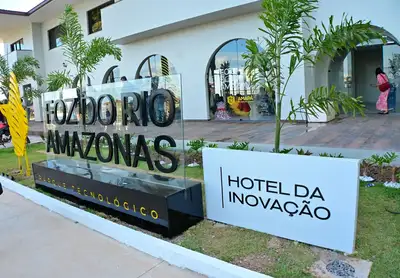 notícia: Praça do Parque Tecnológico entregue pelo Governo do Estado amplia opções de turismo e lazer na orla de Macapá